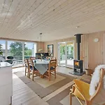 Hébergement de vacances 3 Bedroom Awesome In Bjert *