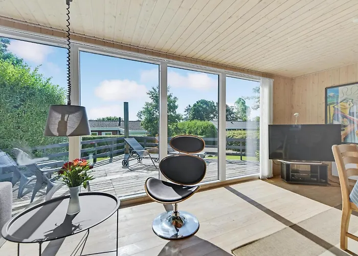 3 Bedroom Awesome In Bjert *